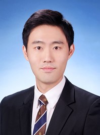 이영광